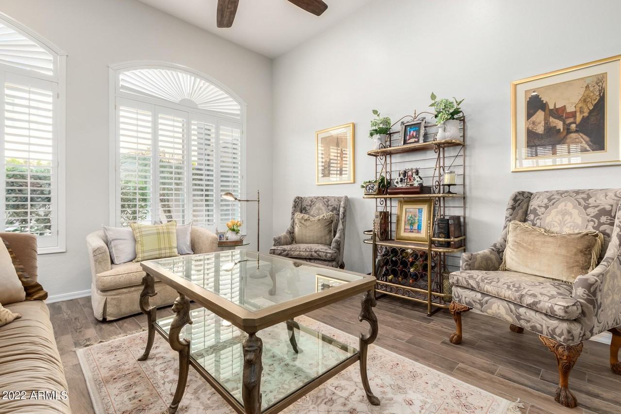 10602 E Blanche Dr - Photo 5 of 47