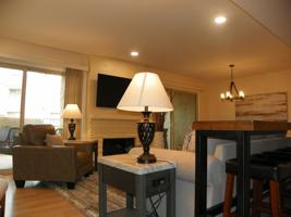 featured image of 7360 N Via Camello Del Norte #201