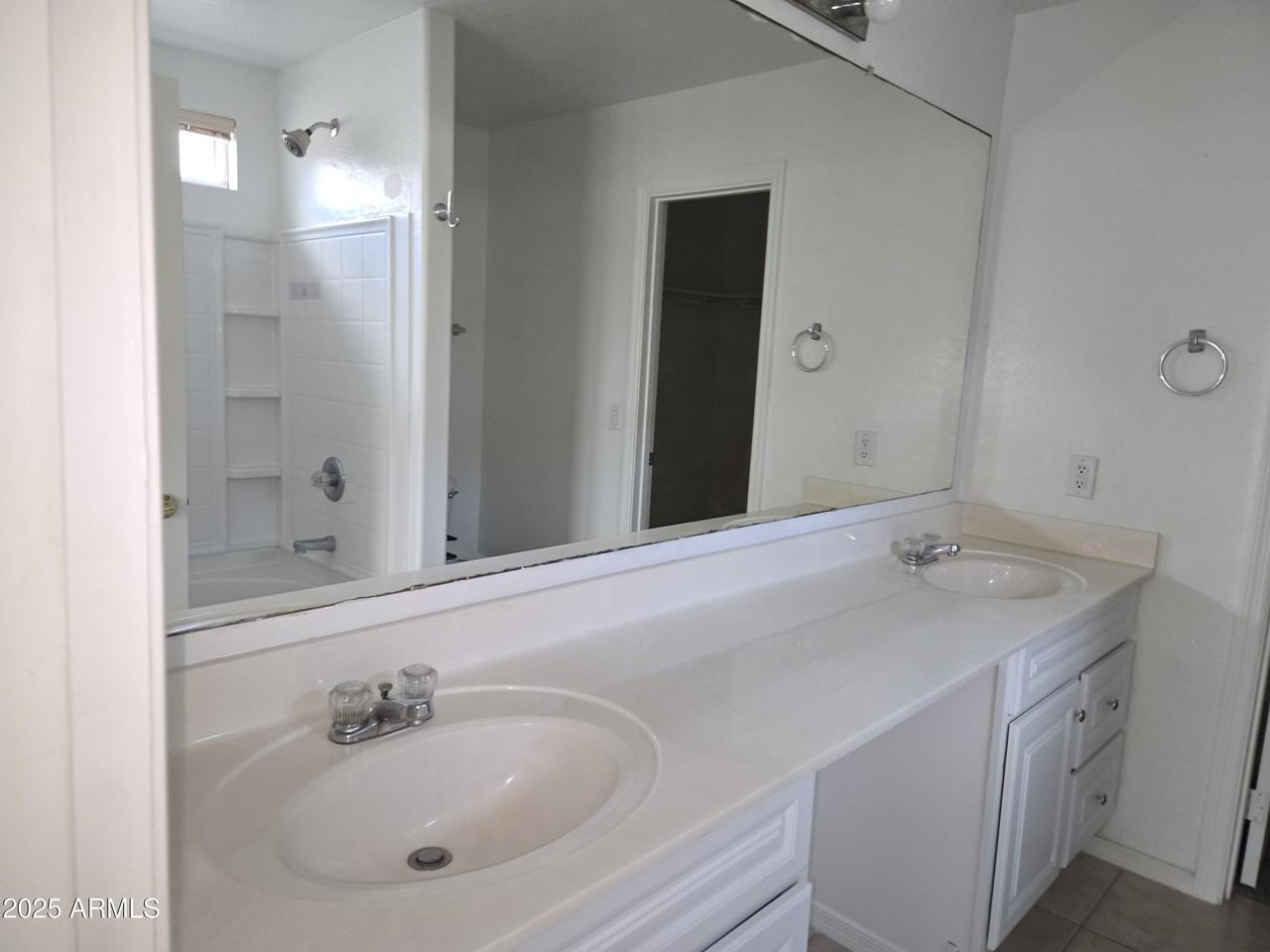 11561 N 151st Ln - Photo 3 of 6