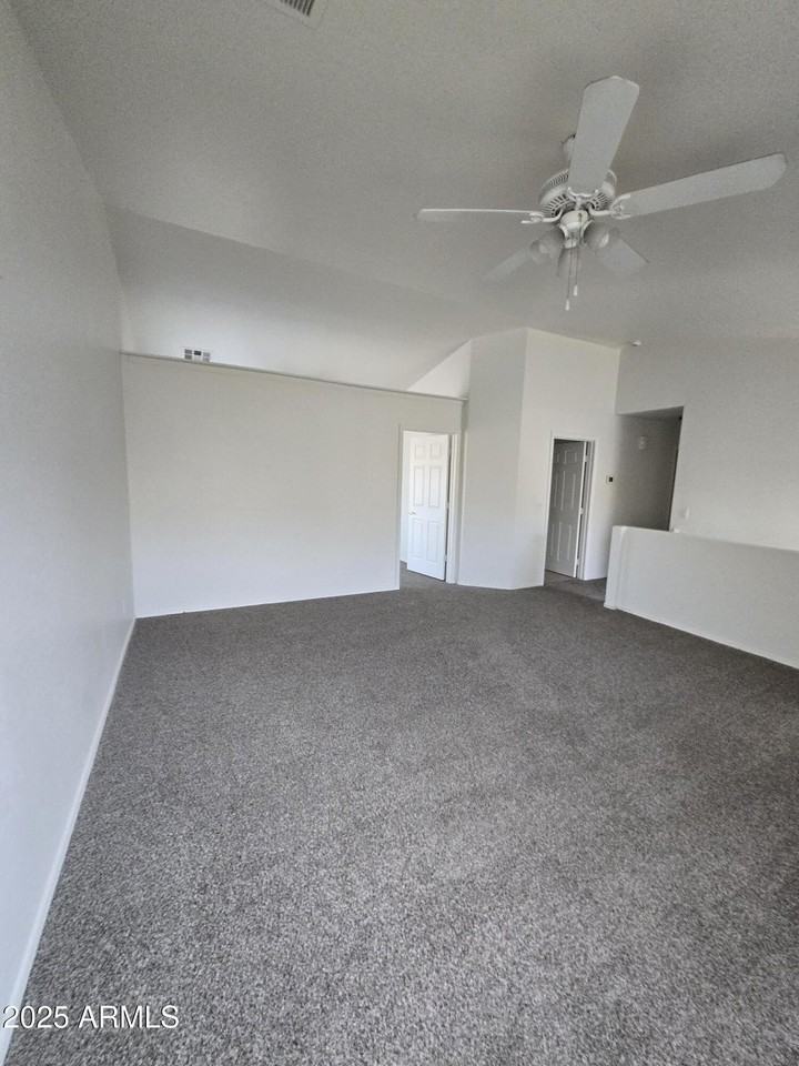 11561 N 151st Ln - Photo 5 of 6