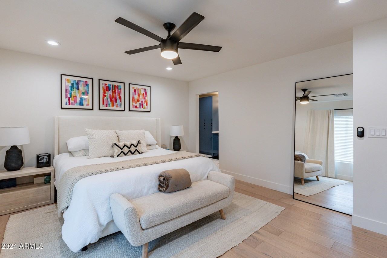 6001 East Larkspur Drive - Photo 4 of 16