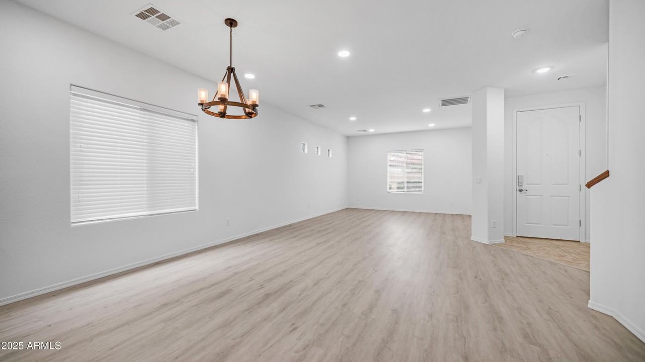 5131 W El Cortez Trl - Photo 4 of 35