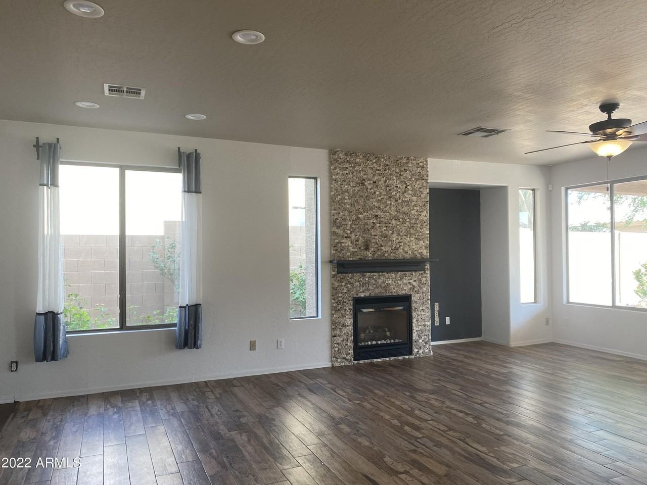 5171 West Karen Drive - Photo 6 of 28