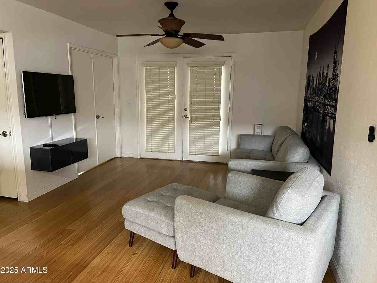 4704 East Paradise Village Parkway East #129 - Photo 3 of 22