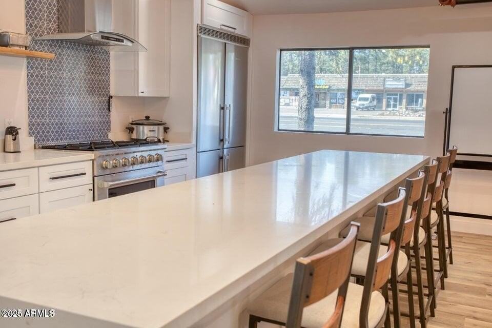 858 East White Mountain Boulevard - Photo 3 of 8