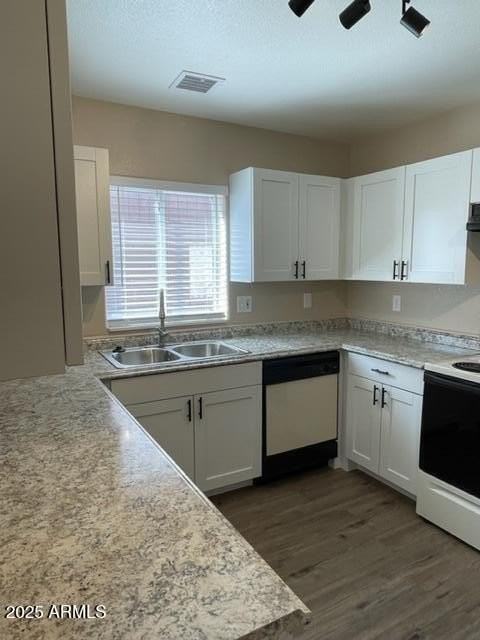 10854 West Carousel Drive #A - Photo 4 of 11