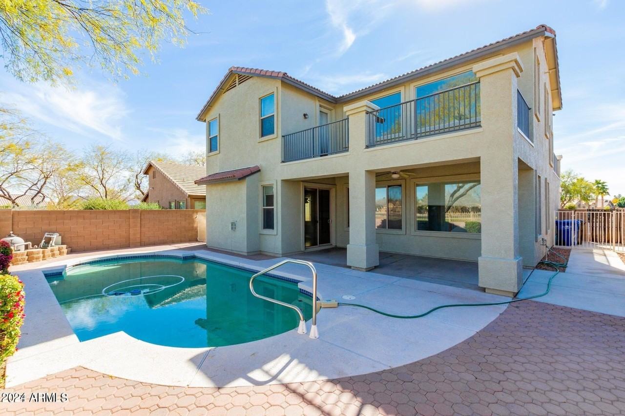 16516 W Carmen Dr - Photo 2 of 24