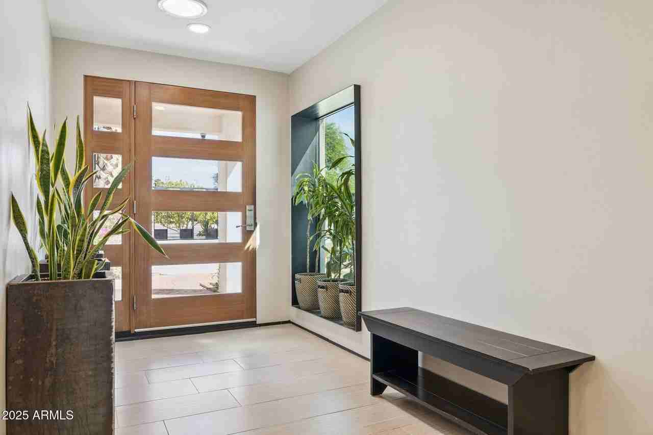 16213 N 63rd Pl - Photo 5 of 50