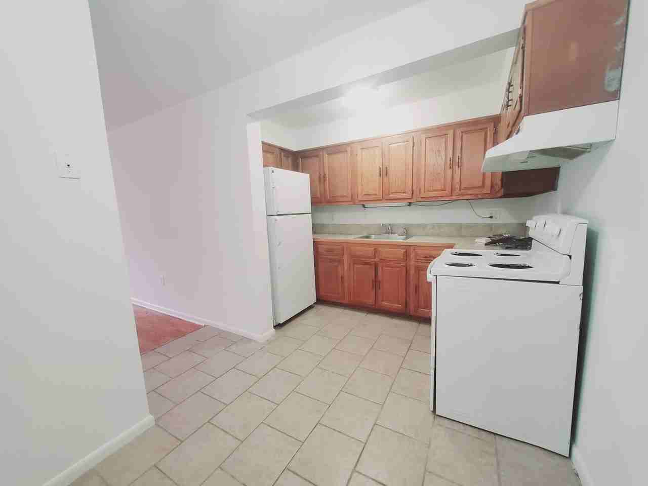 12 Houston Ter #9 - Photo 2 of 8