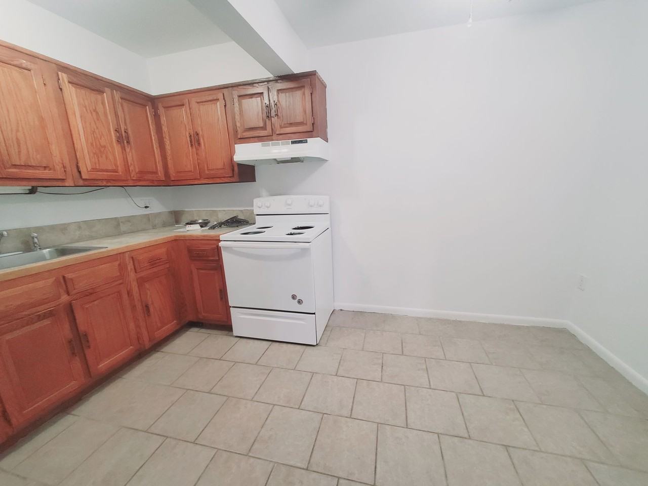 12 Houston Ter #9 - Photo 3 of 8