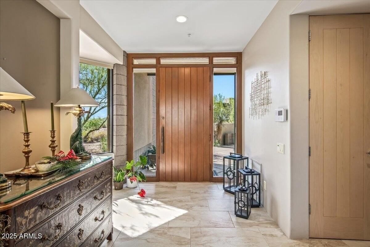 10507 East Fernwood Lane - Photo 4 of 33