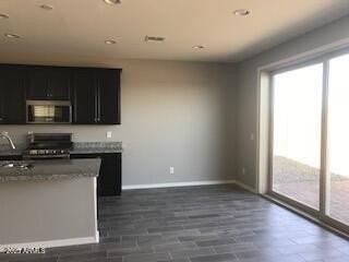 9814 East Axle Avenue - Photo 3 of 31