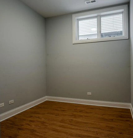 2450 W Diversey Ave - Photo 5 of 8