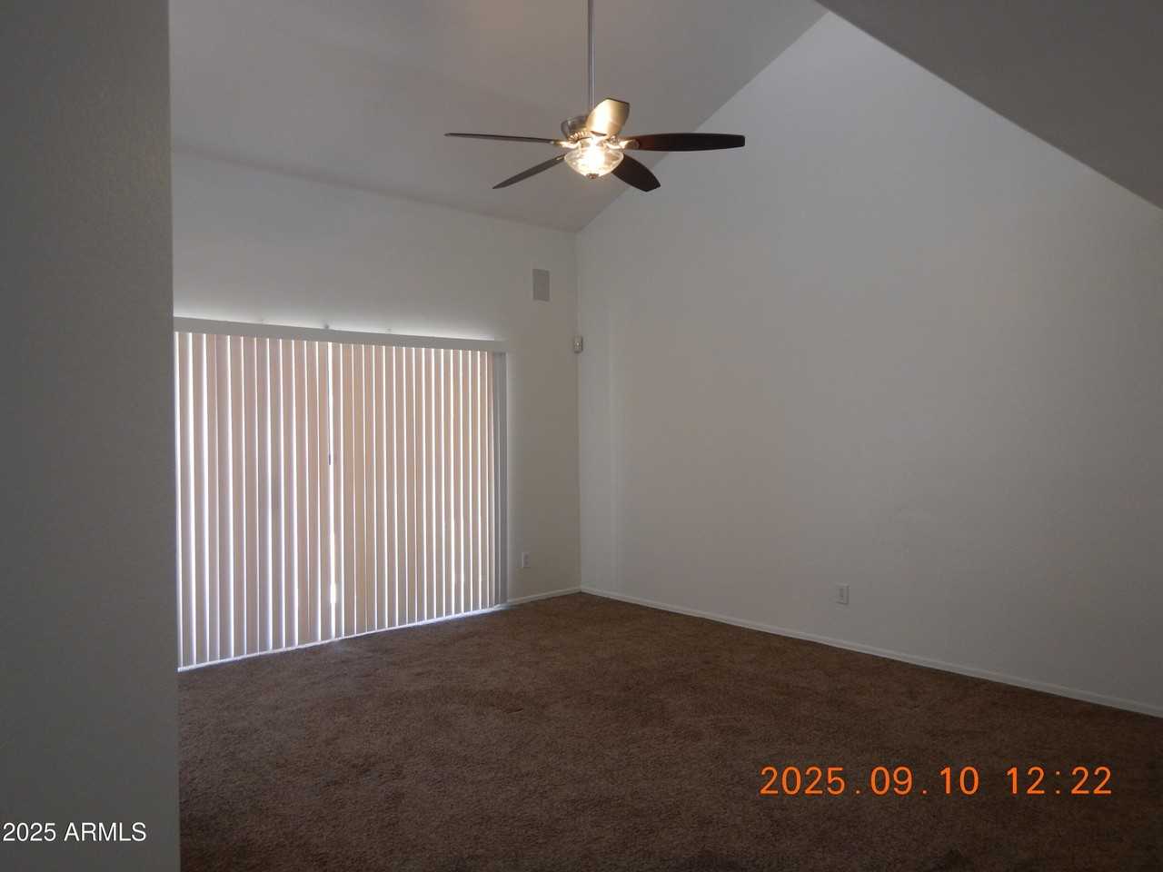 4151 East Silverwood Drive - Photo 7 of 39