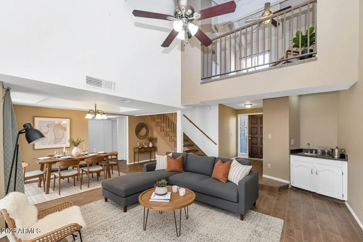 5726 North 10th Street #5 - Photo 4 of 39