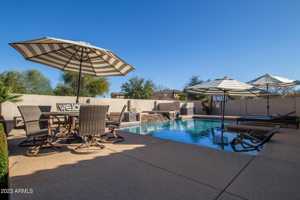 featured image of 885 West Palo Brea Drive