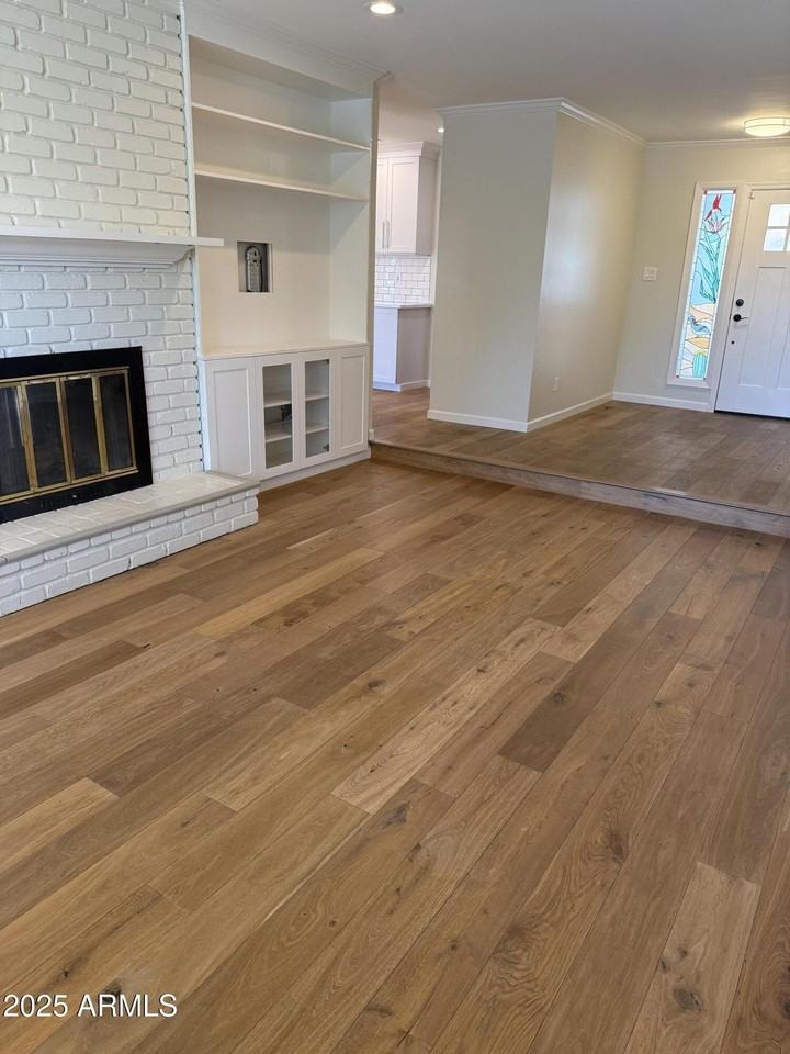 5401 East Beck Lane - Photo 4 of 24