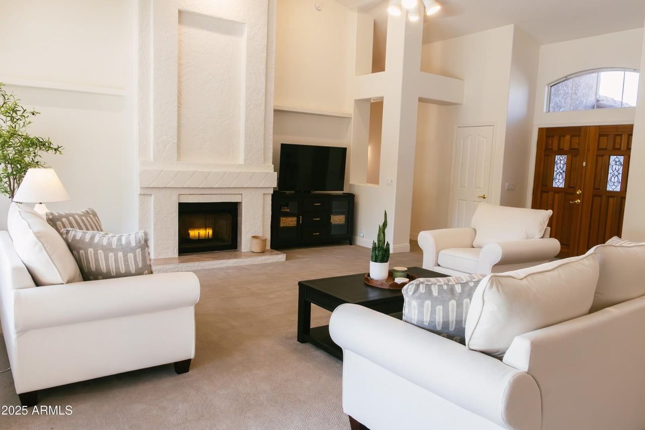 18883 North 88th Drive - Photo 4 of 49