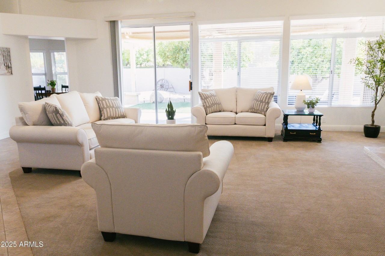 18883 North 88th Drive - Photo 6 of 49