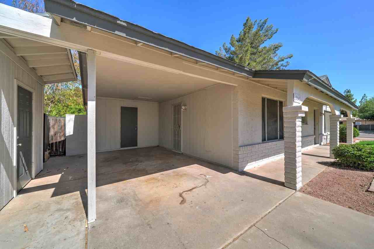 5945 S Palm Dr - Photo 5 of 30