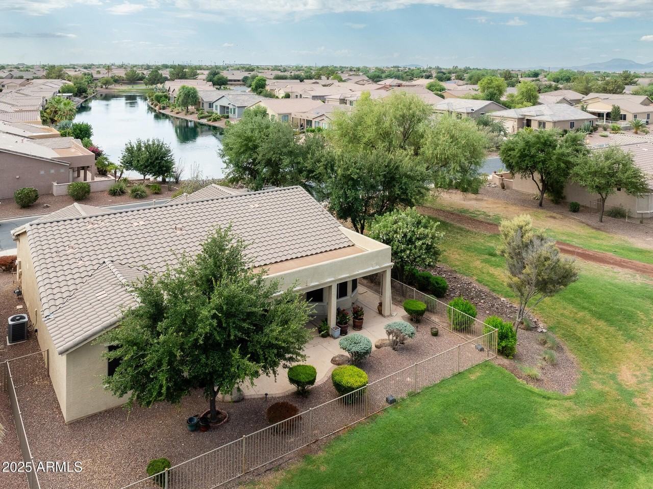 42348 West Fountainhead - Photo 6 of 50