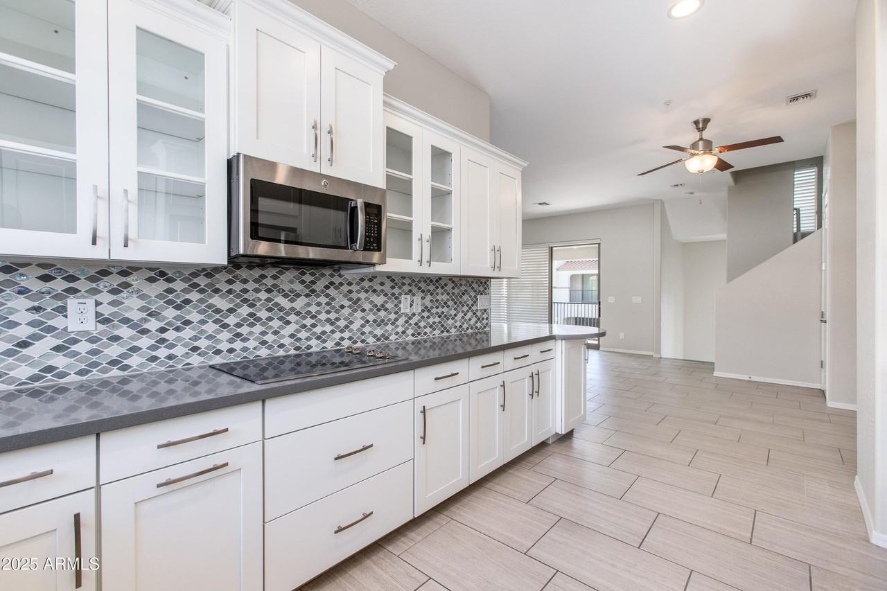 17644 North 77th Place - Photo 5 of 36