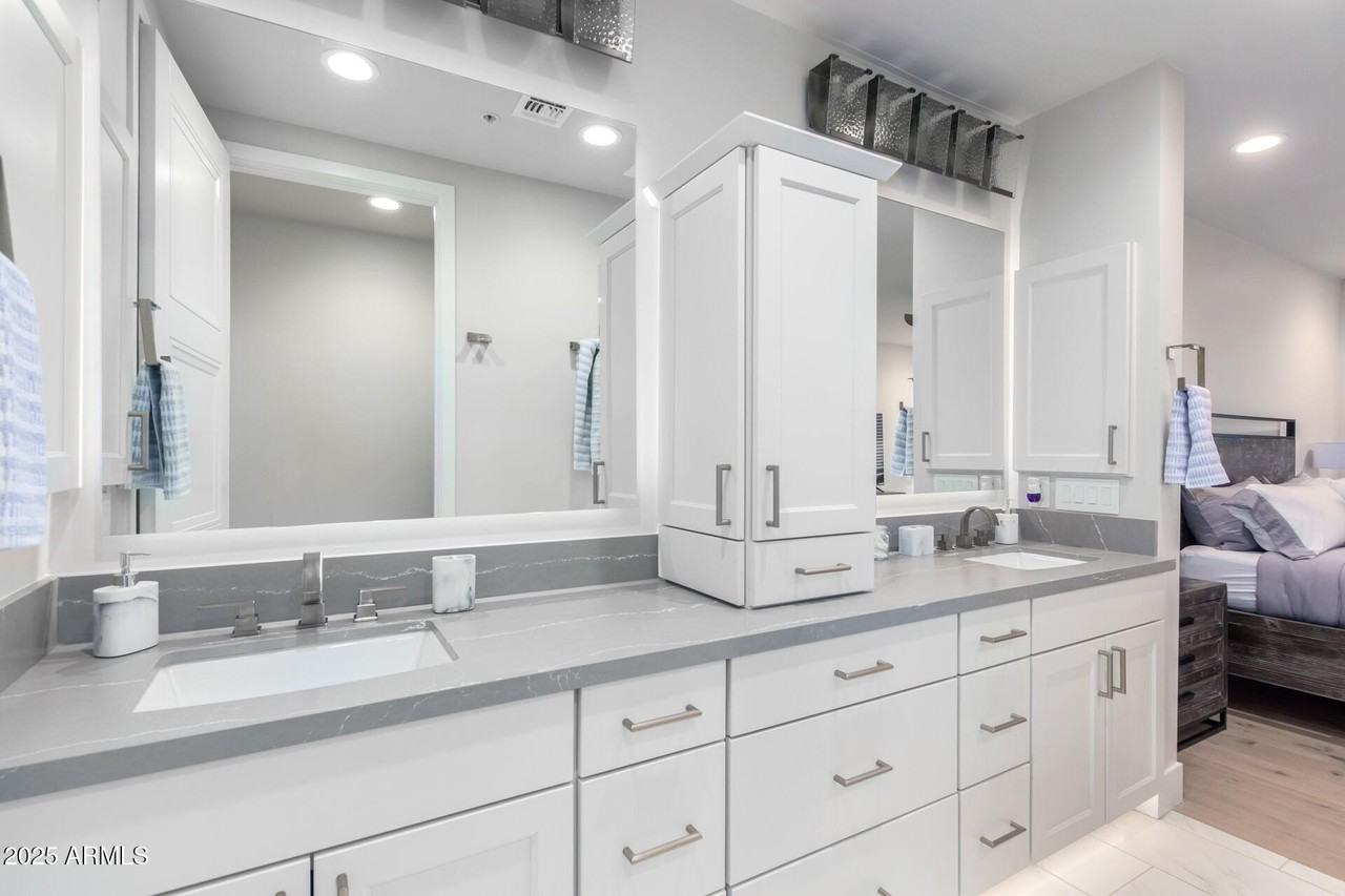 7550 E Osborn Rd #1002 - Photo 6 of 23