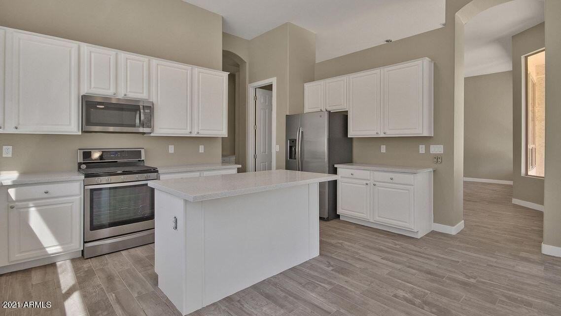 13491 Estrella Avenue - Photo 2 of 23