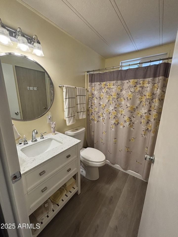 3611 N Michigan Ave - Photo 7 of 9