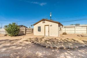 featured image of 414 West 9th Street