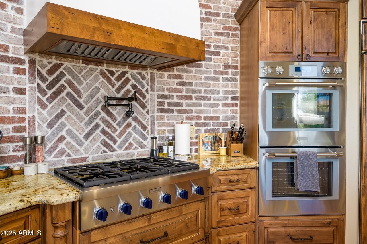 8540 E Mcdowell Rd Unit 29 #29 - Photo 6 of 50