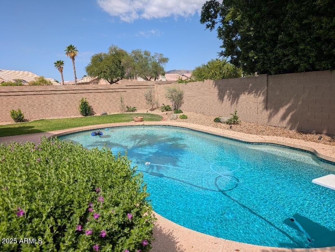 3202 E Mountain Vista Dr - Photo 7 of 32