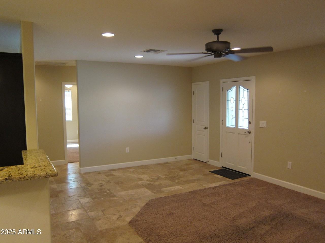 3807 E Devonshire Ave - Photo 4 of 34