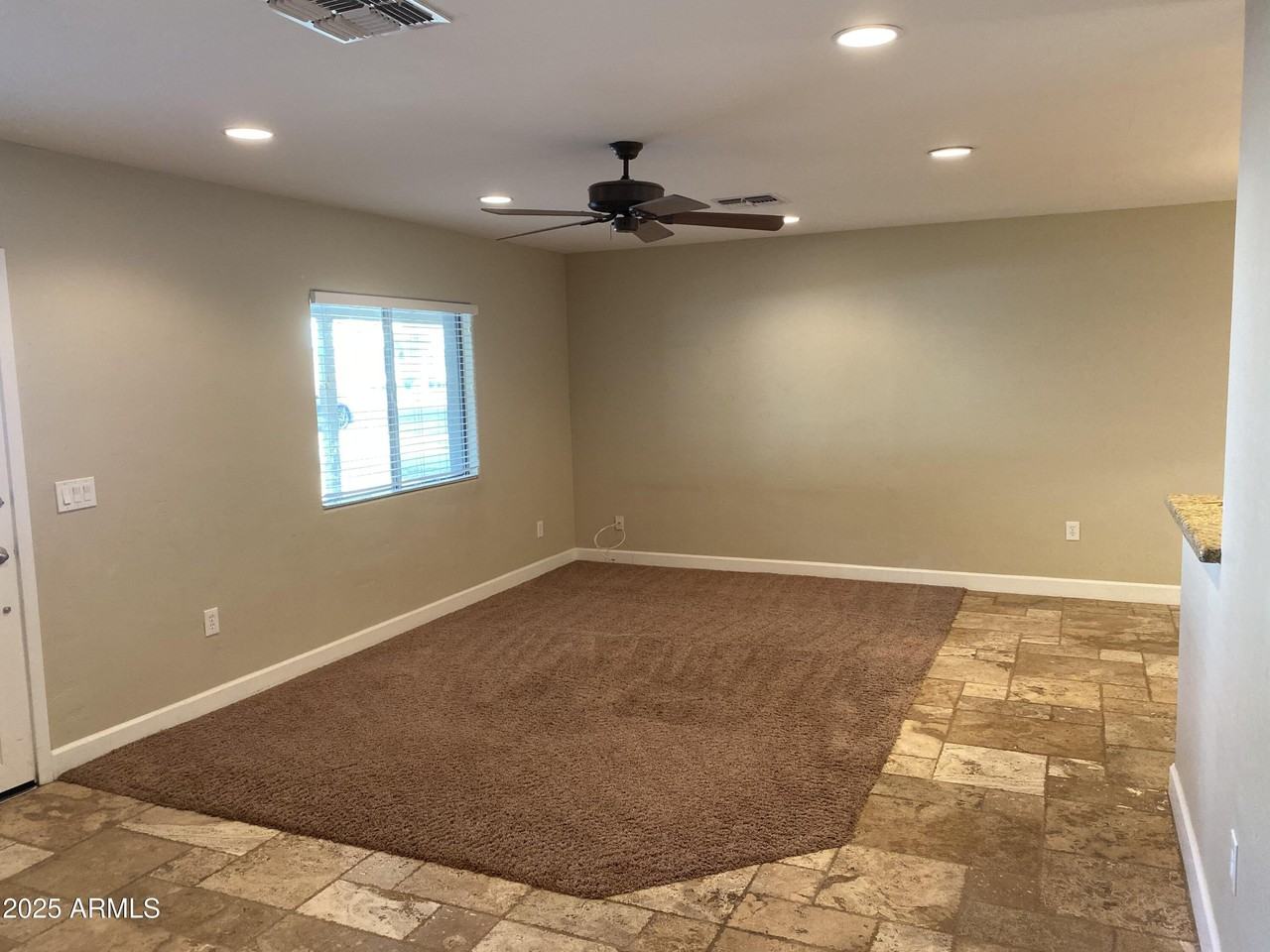 3807 E Devonshire Ave - Photo 7 of 34