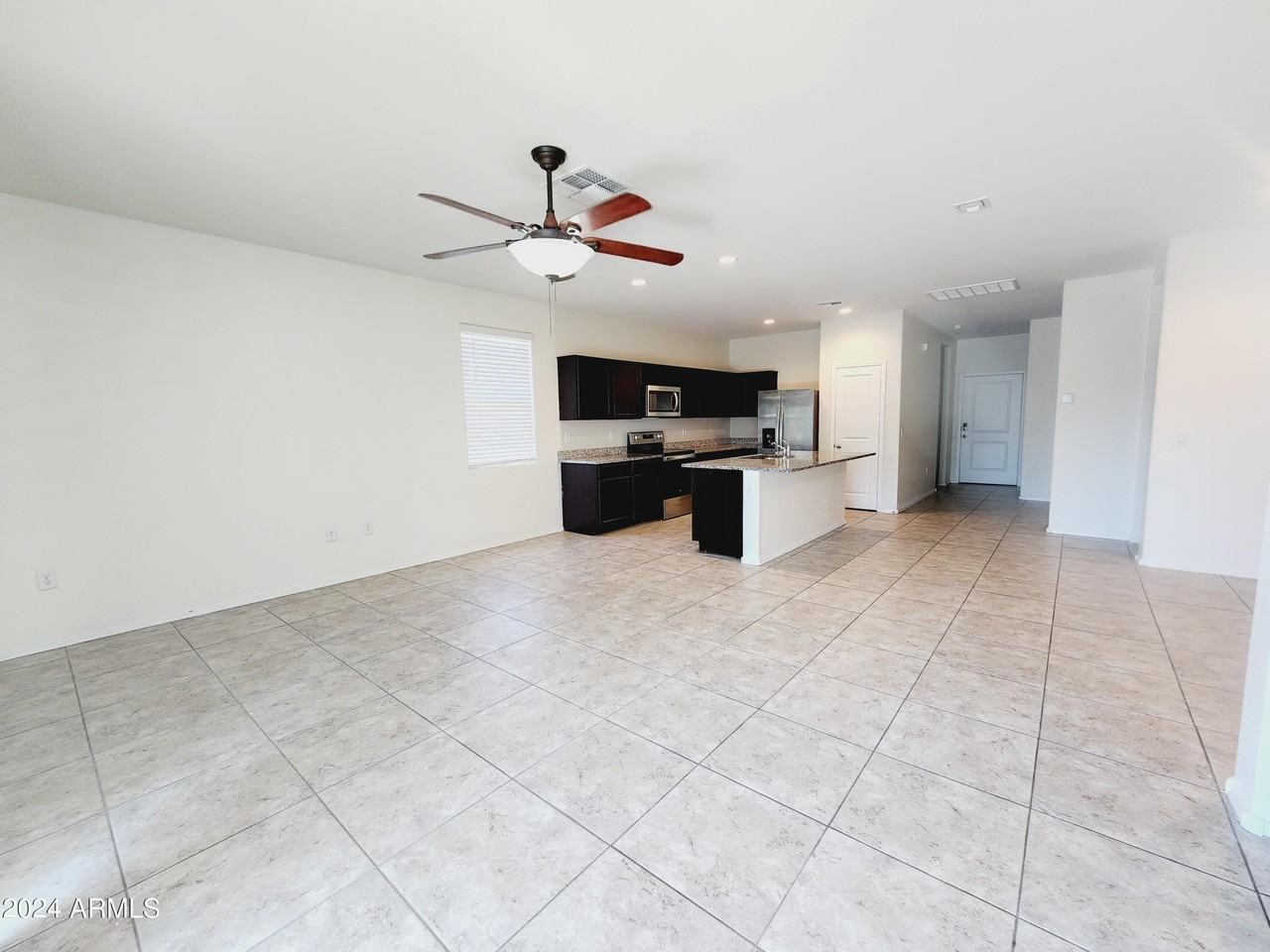 1753 W Cameron Blvd - Photo 7 of 23