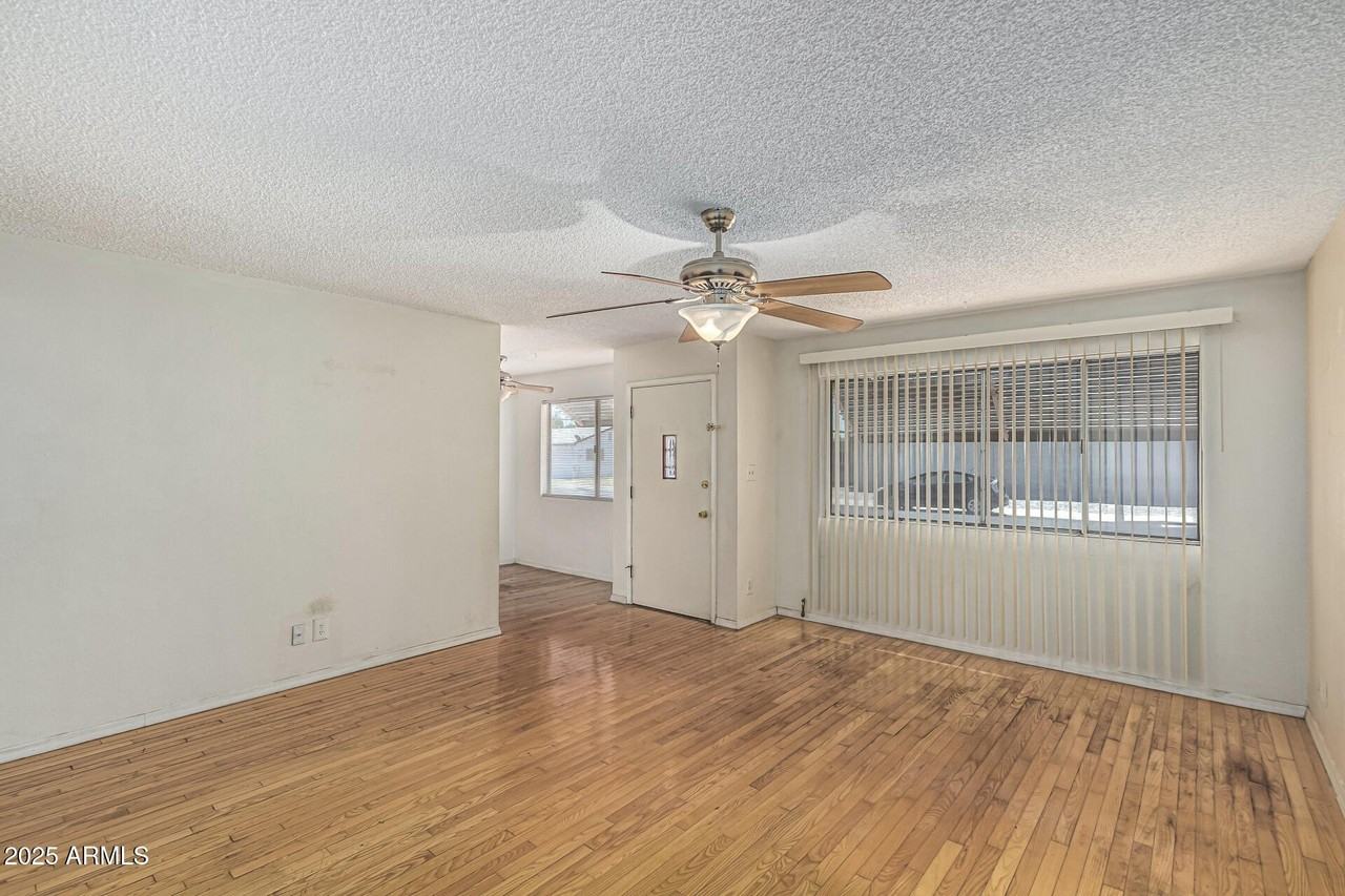 10343 North 97th Avenue #A - Photo 7 of 30