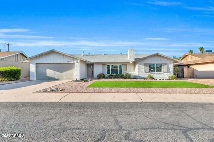 1734 East Laguna Drive