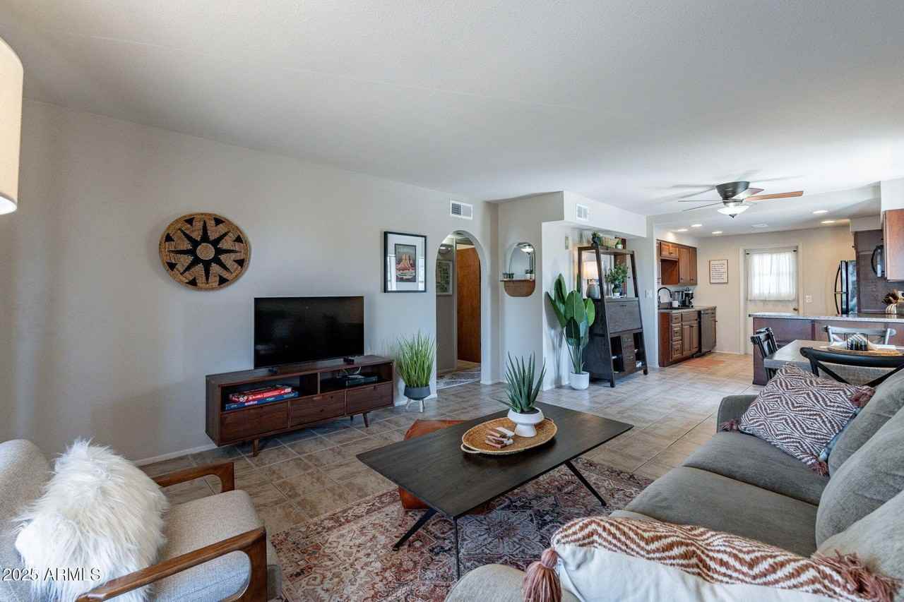 12635 North La Montana Drive #17 - Photo 3 of 19