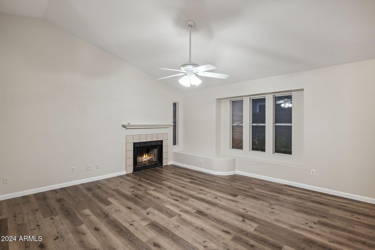 5644 S 41st Pl - Photo 5 of 23