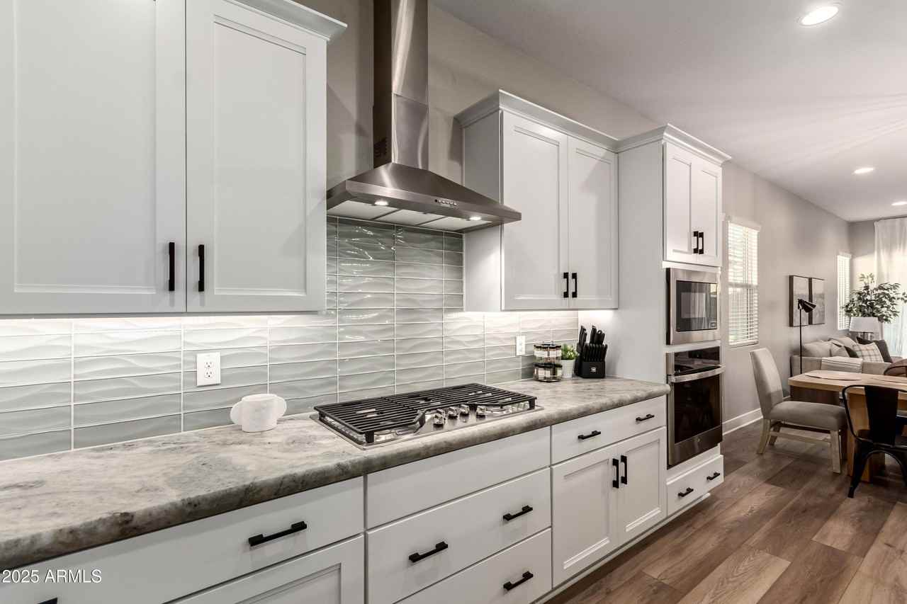 22433 E Cattle Dr - Photo 7 of 50