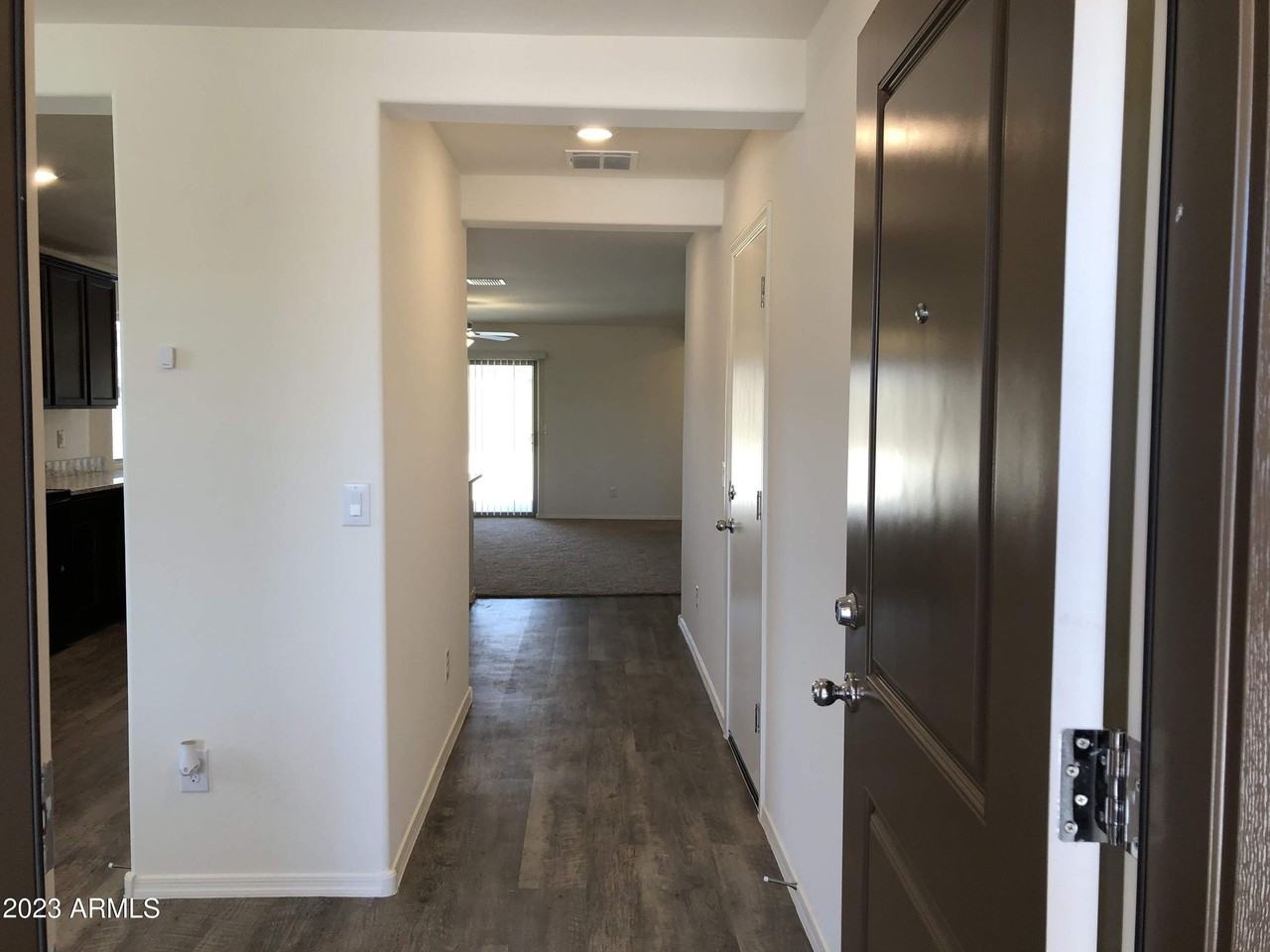 25440 West Yanez Avenue - Photo 4 of 33