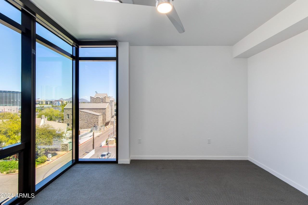 200 W Portland St Unit 511 #511 - Photo 7 of 19