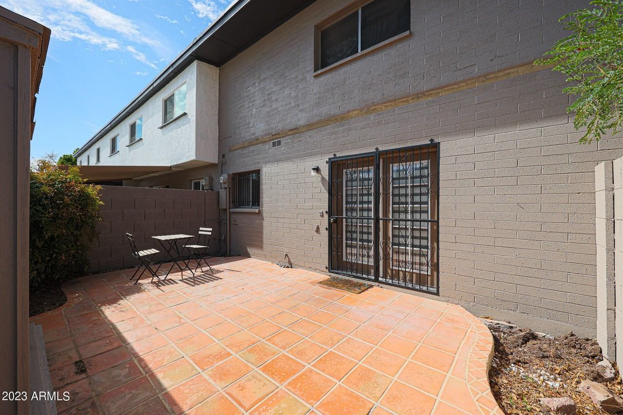 3868 North 30th Street - Photo 6 of 31