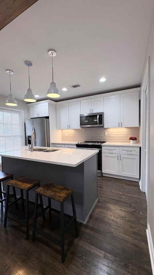 Velma Ct - Photo 3 of 11