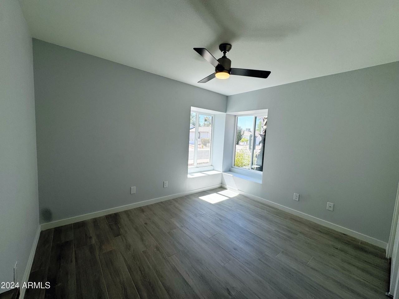 514 West Fellars Drive - Photo 7 of 13