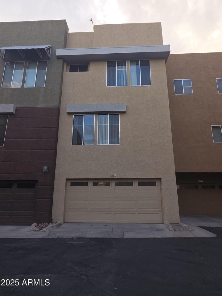 6605 N 93rd Ave Unit 1068 #1068 - Photo 5 of 31