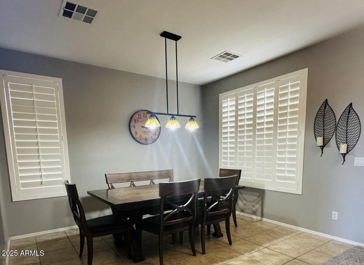 90 West Beechnut Place - Photo 6 of 32