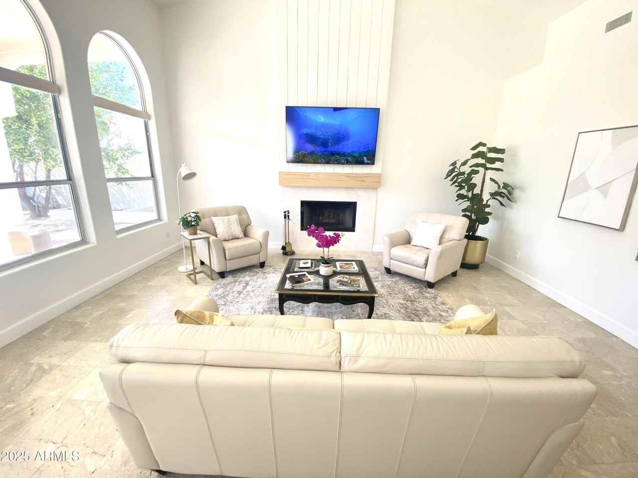 4551 E Cochise Rd - Photo 7 of 43