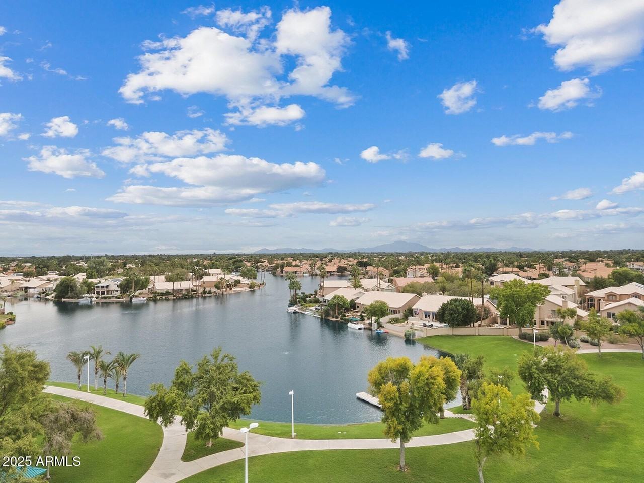 861 W Shellfish Dr - Photo 3 of 32