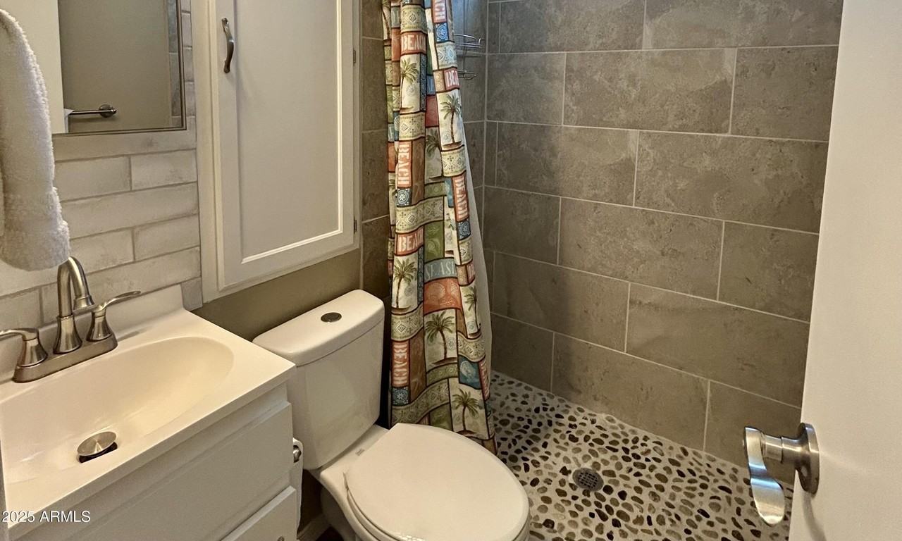 379 Gypsum Drive - Photo 7 of 46